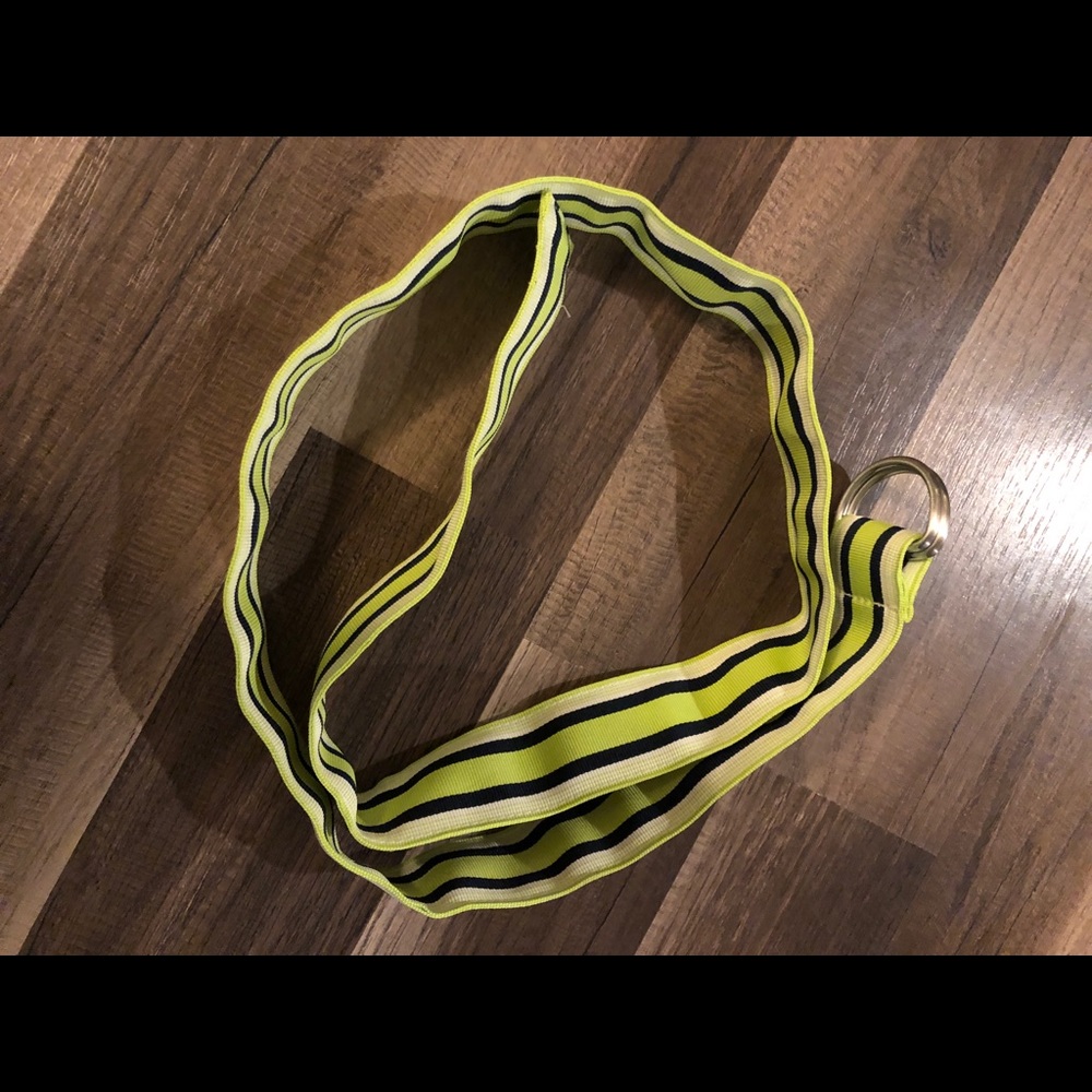 Green stripe belt